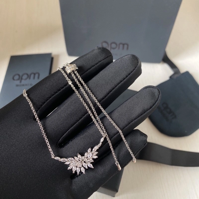 Comfortable Apm Necklaces 214695
