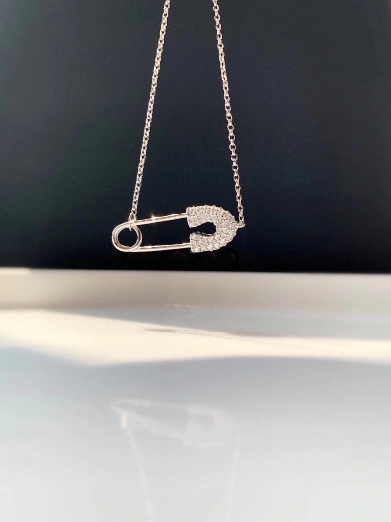 Apm Necklaces Sophisticated 214696