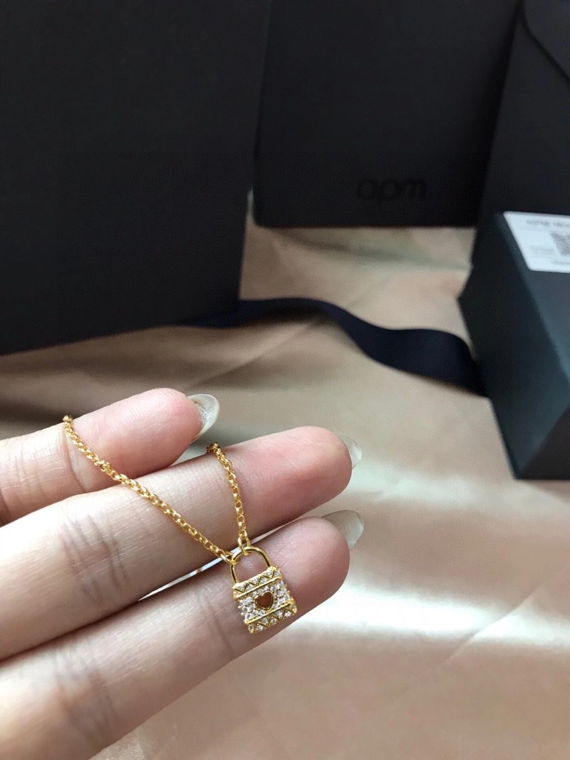 Attractive Apm Necklaces 214693