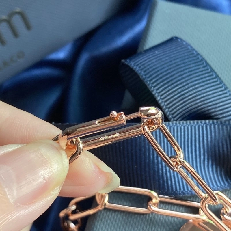EasyCare Apm Necklaces 214691