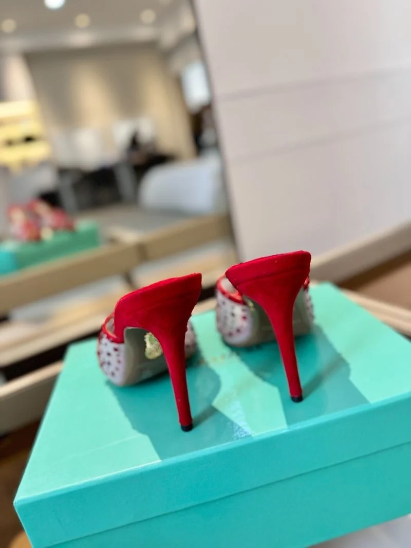 Sleek Aquazzura Sandals 13008