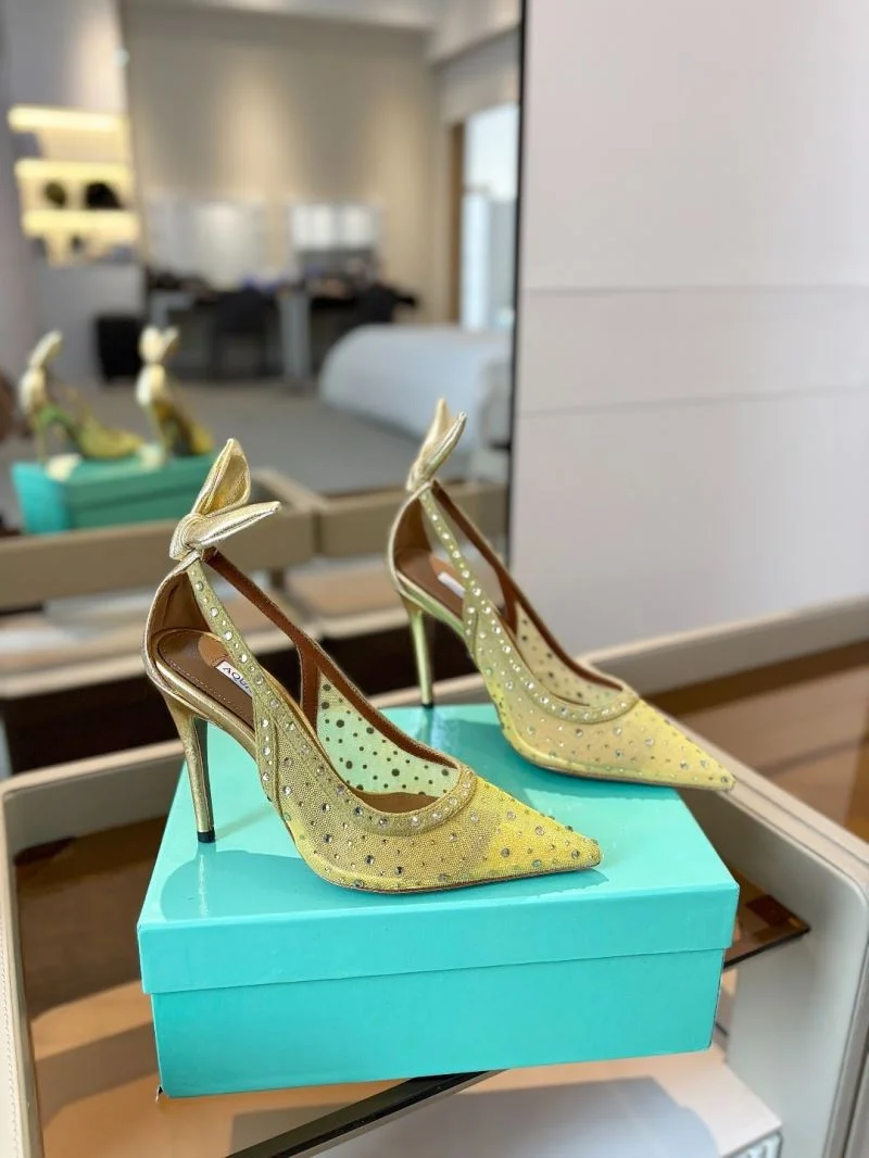 Flexible Aquazzura Sandals 13004
