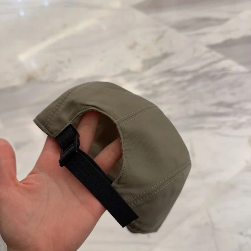 ModernLook Arcteryx Caps 260928