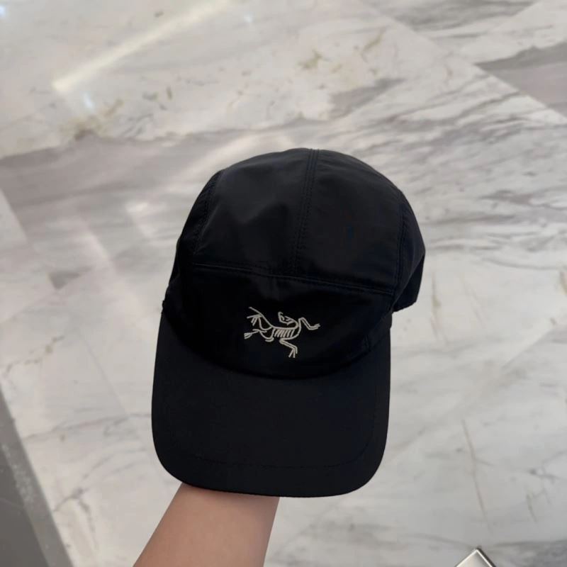 Arcteryx Caps WellDesigned 260912