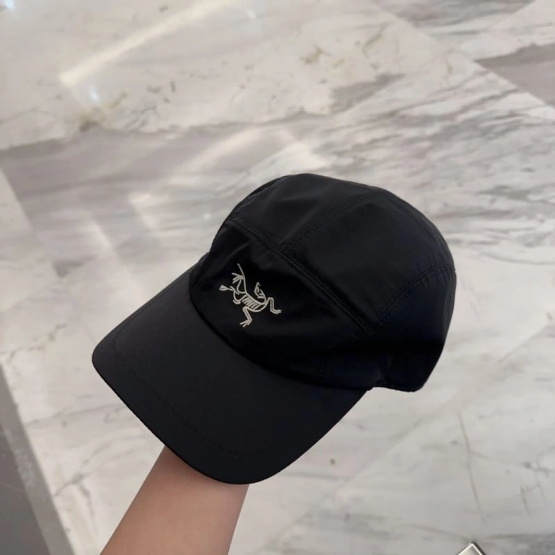 Arcteryx Caps WellDesigned 260912