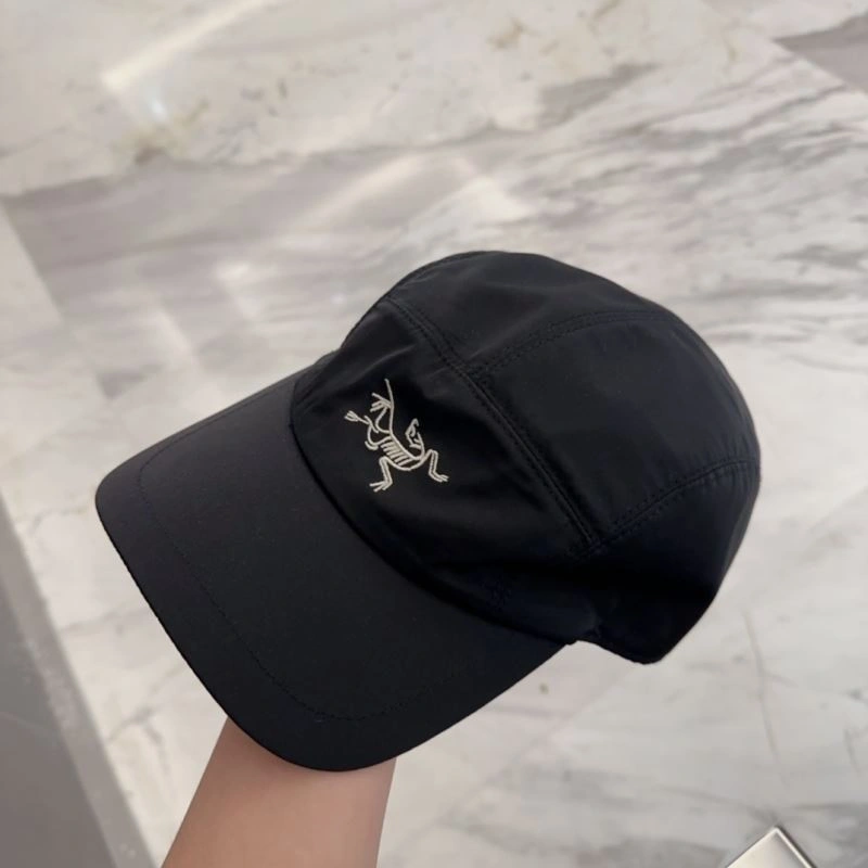 Arcteryx Caps WellDesigned 260912