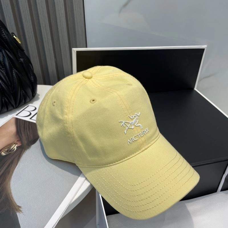Arcteryx Caps Compact 260917