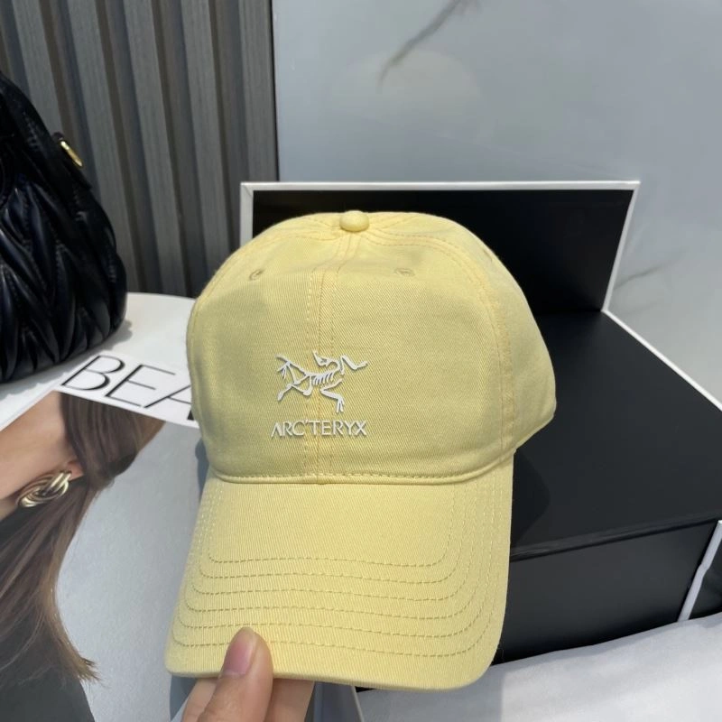 Arcteryx Caps Compact 260917