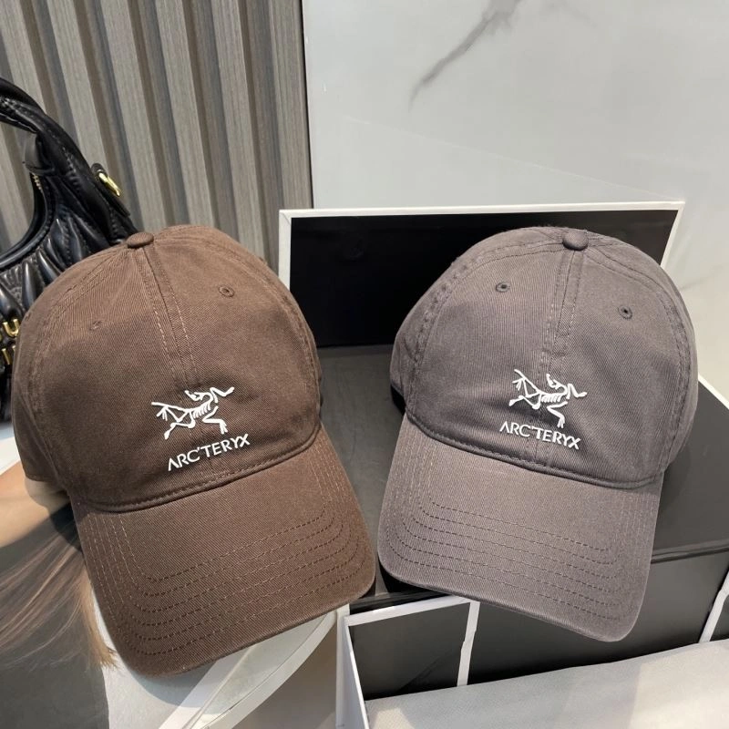 Compact Arcteryx Caps 260911