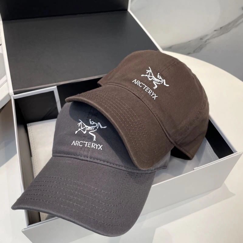 Compact Arcteryx Caps 260911
