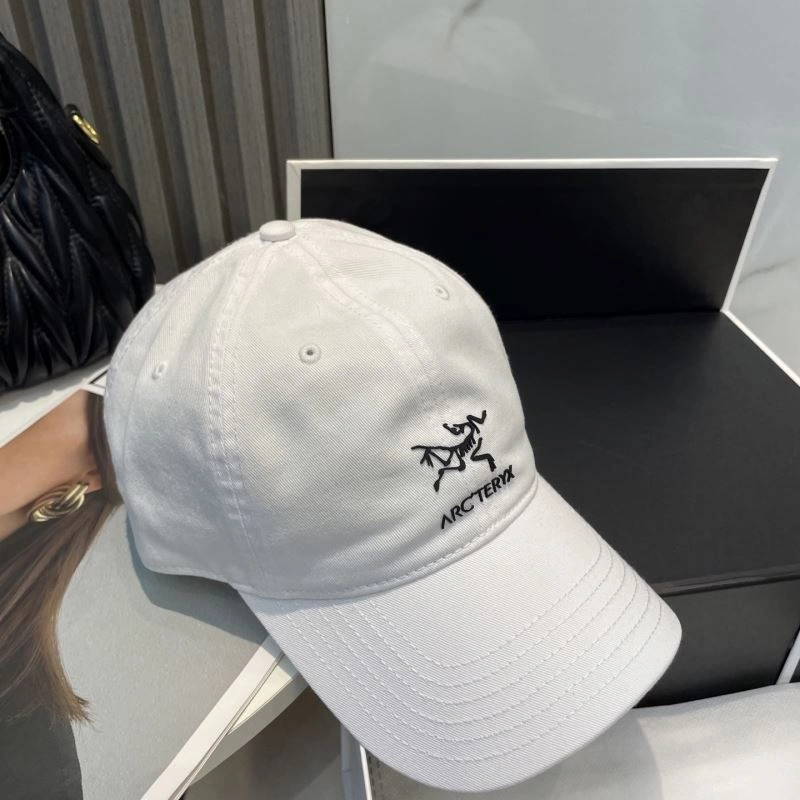 FashionForward Arcteryx Caps 260900