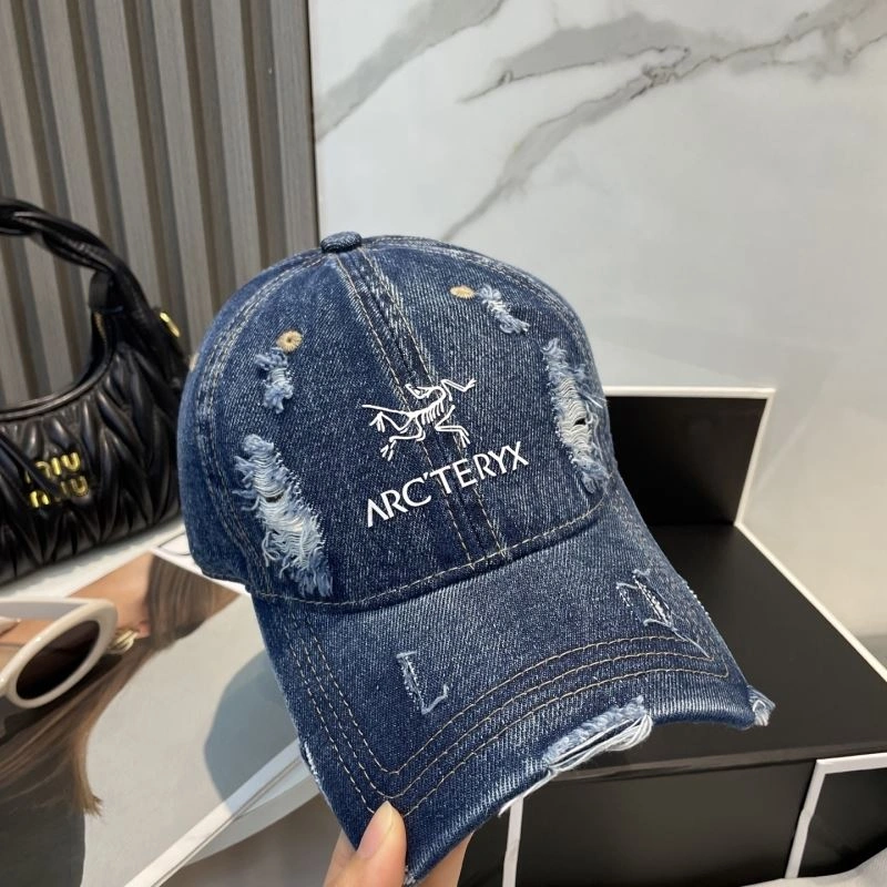 Arcteryx Caps UrbanChic 260894