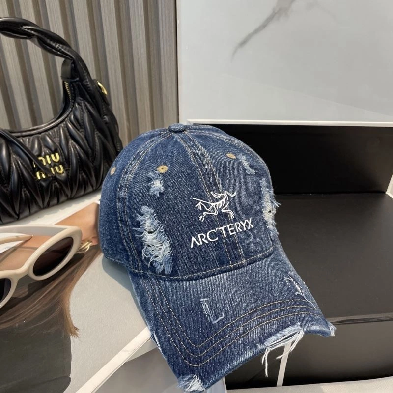 Arcteryx Caps UrbanChic 260894