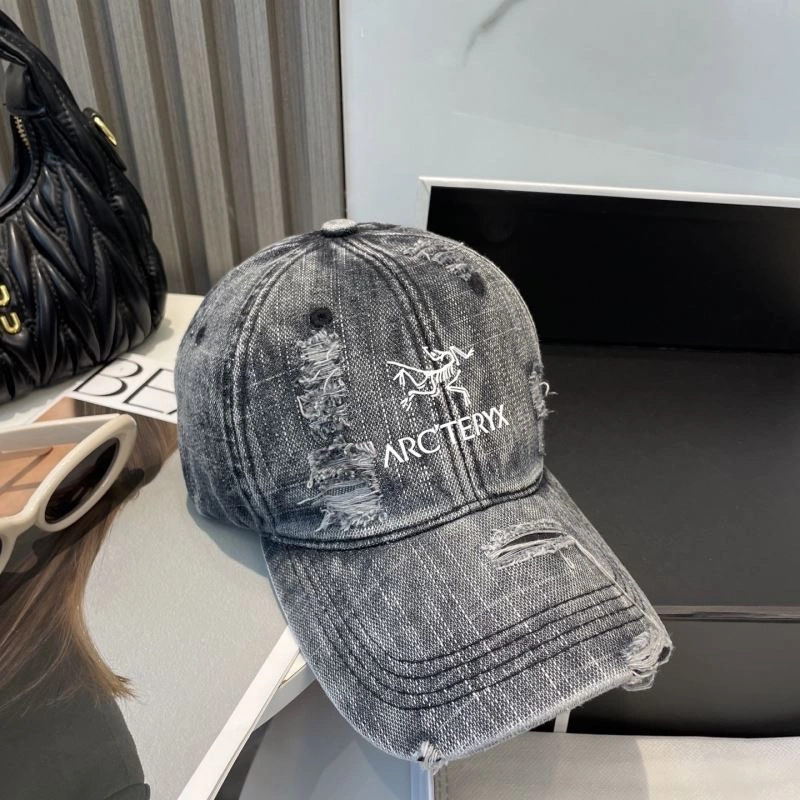 NewStyle Arcteryx Caps 260886