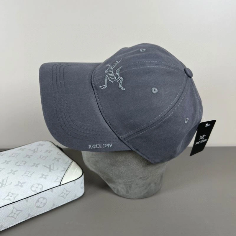 Original Arcteryx Caps 260884
