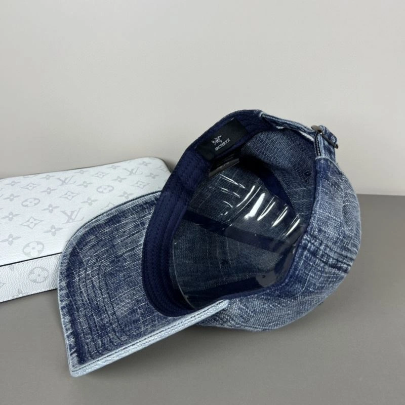 Arcteryx Caps ModernLook 260881