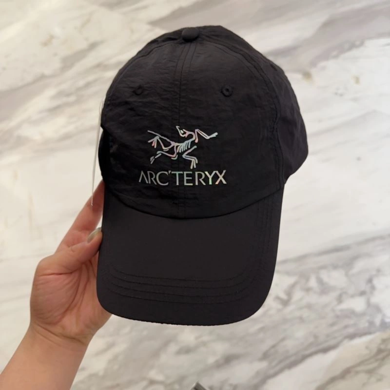 Bold Arcteryx Caps 260867