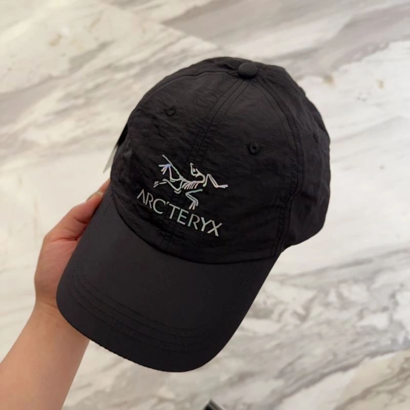 Bold Arcteryx Caps 260867