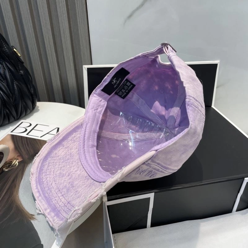 Neat Arcteryx Caps 260853