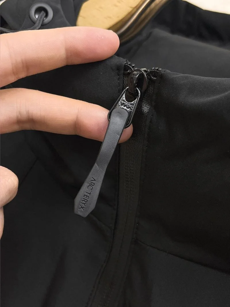 Lightweight Arcteryx Down Jackets 164823