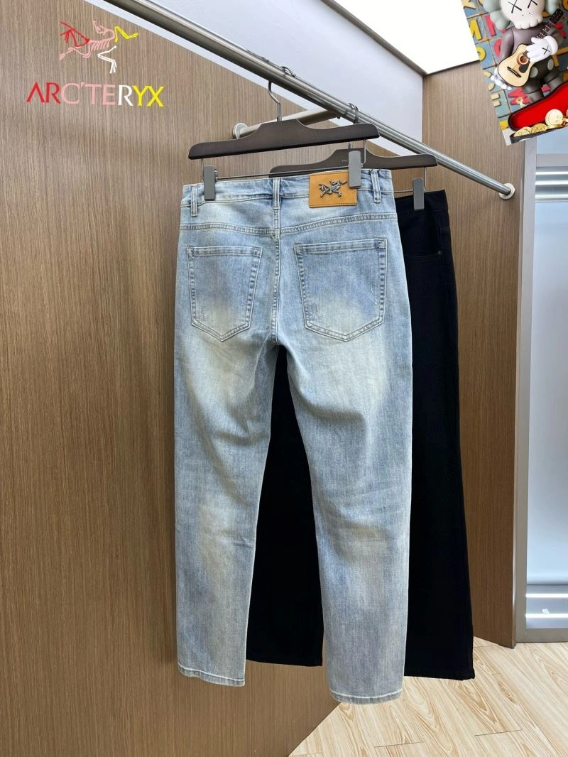 Arcteryx Jeans MultiPurpose 157302