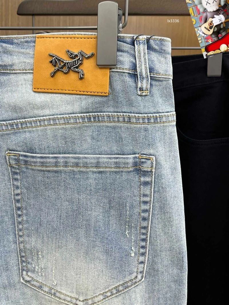 Arcteryx Jeans MultiPurpose 157302