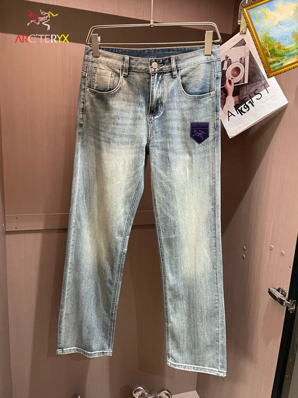 GoAnywhere Arcteryx Jeans 157328