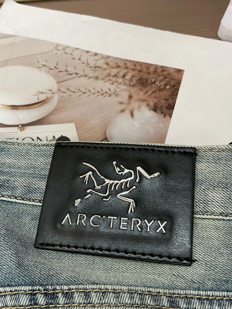 GoAnywhere Arcteryx Jeans 157328