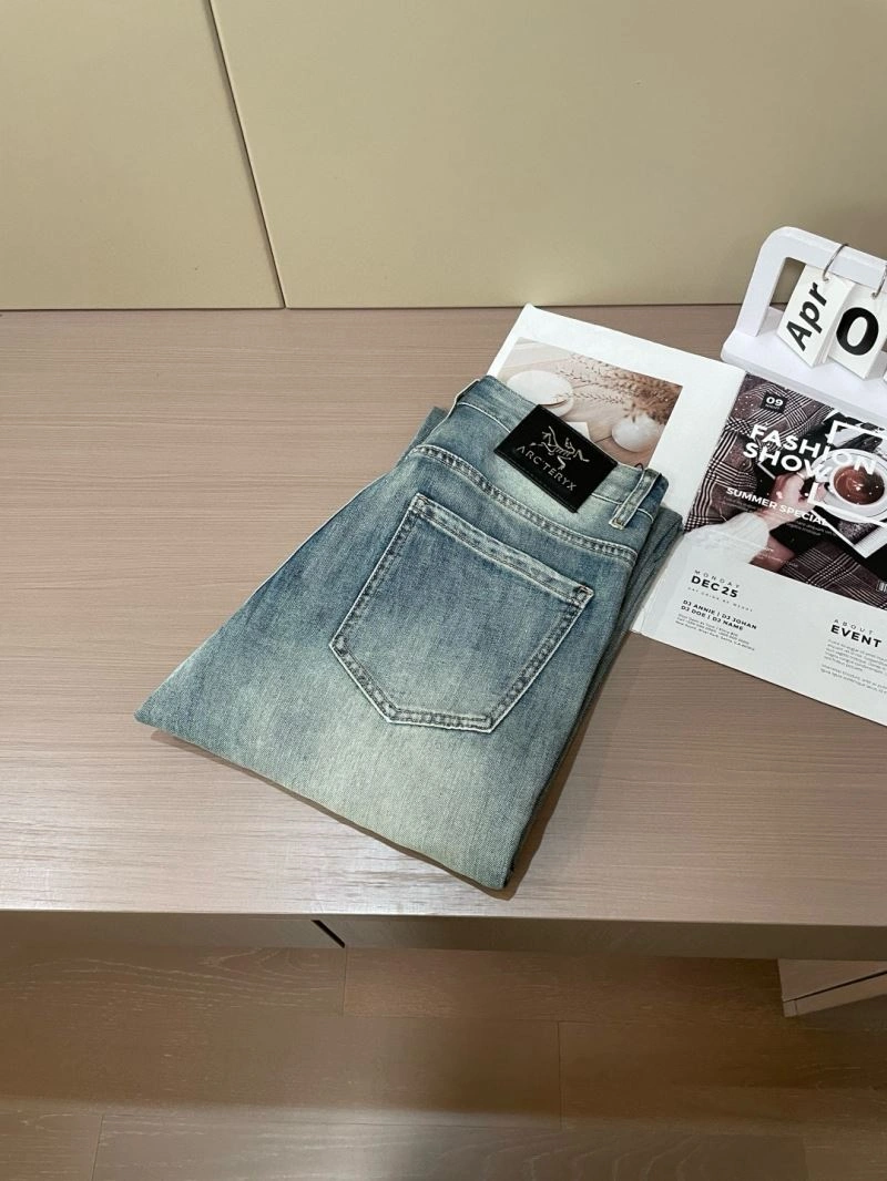 GoAnywhere Arcteryx Jeans 157328