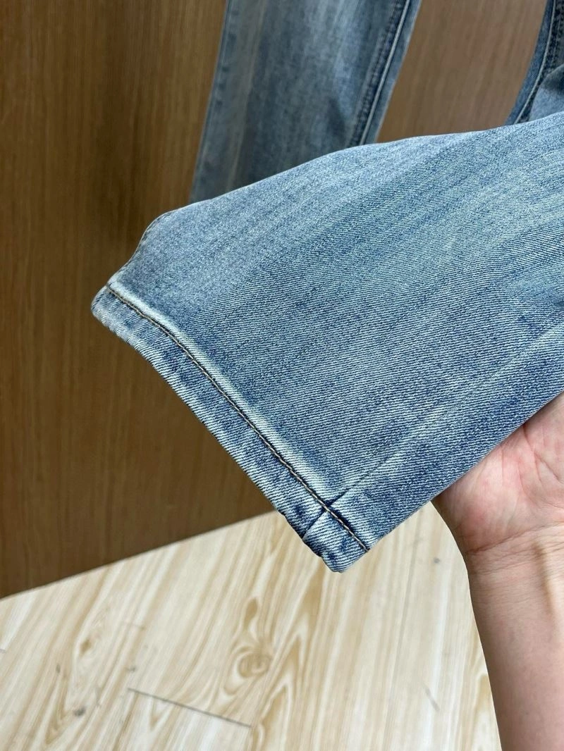 SunProtective Arcteryx Jeans 157337