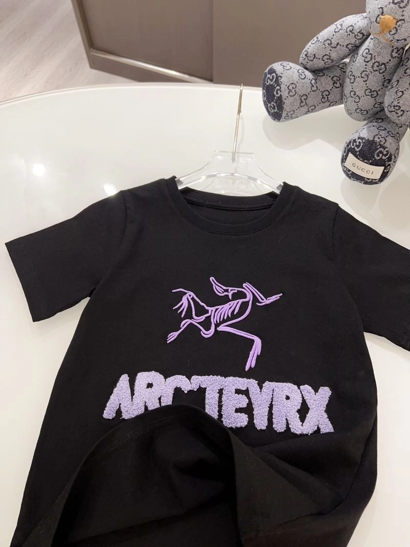 Versatile Arcteryx Kids 157977