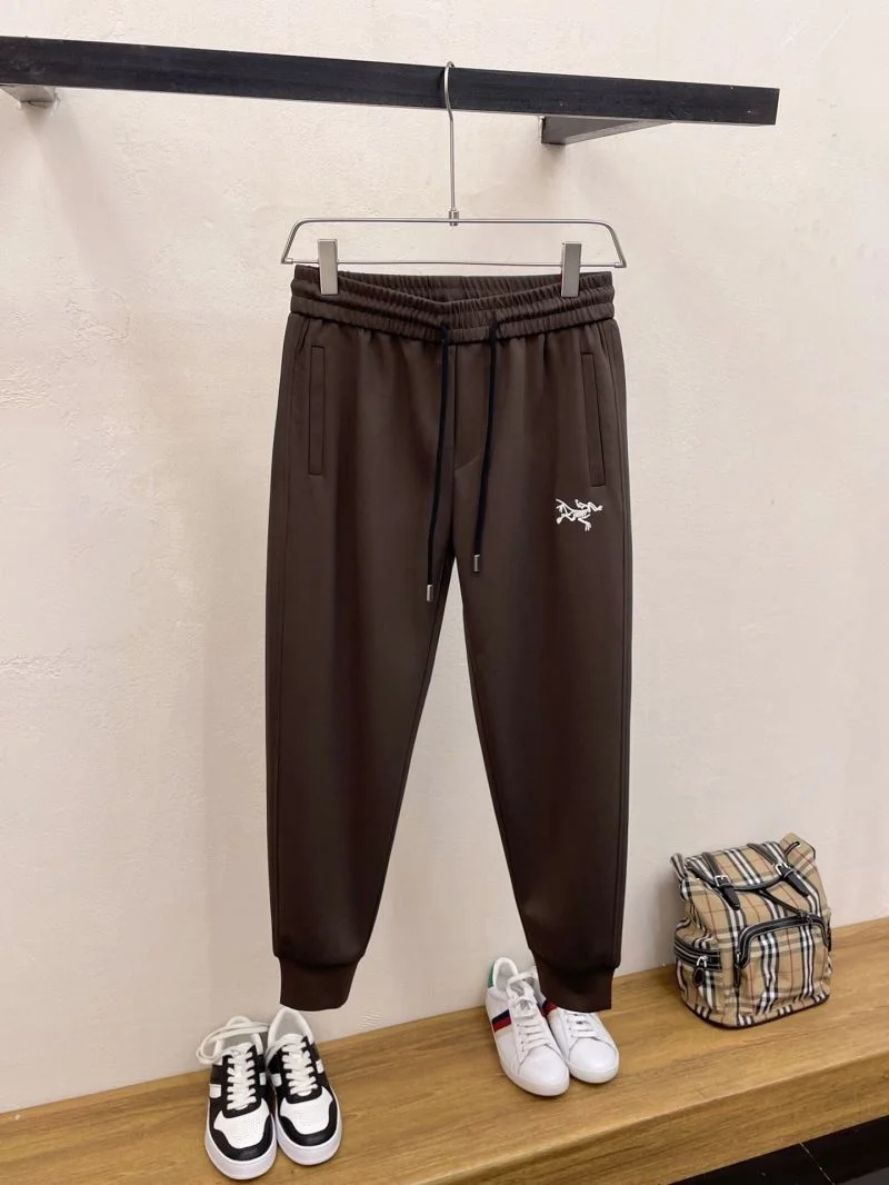 Sleek Arcteryx Long Pants 163357