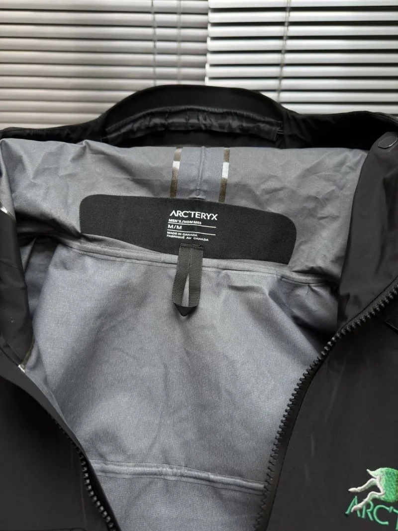 Arcteryx Outwear Neat 164381