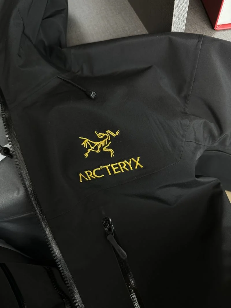 Arcteryx Outwear WellDesigned 164422