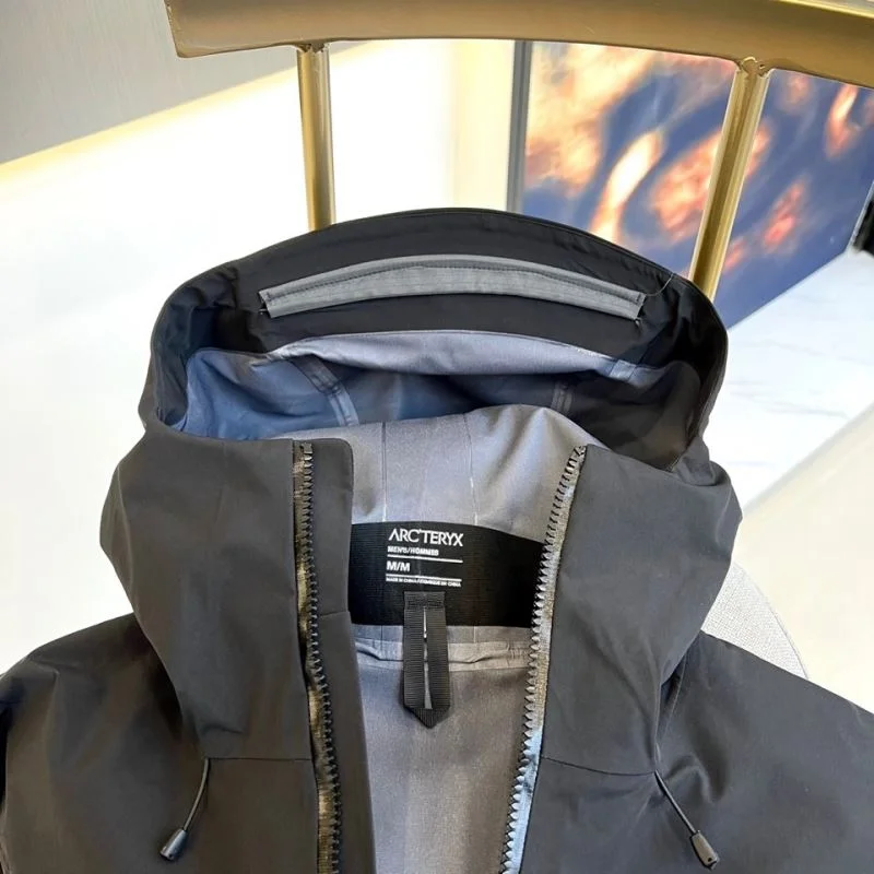 WeatherProof Arcteryx Outwear 163341