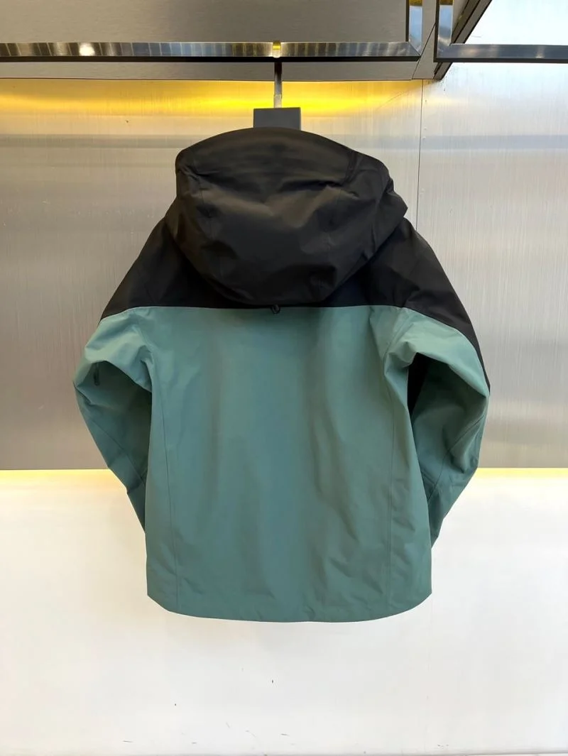 WeatherProof Arcteryx Outwear 163341
