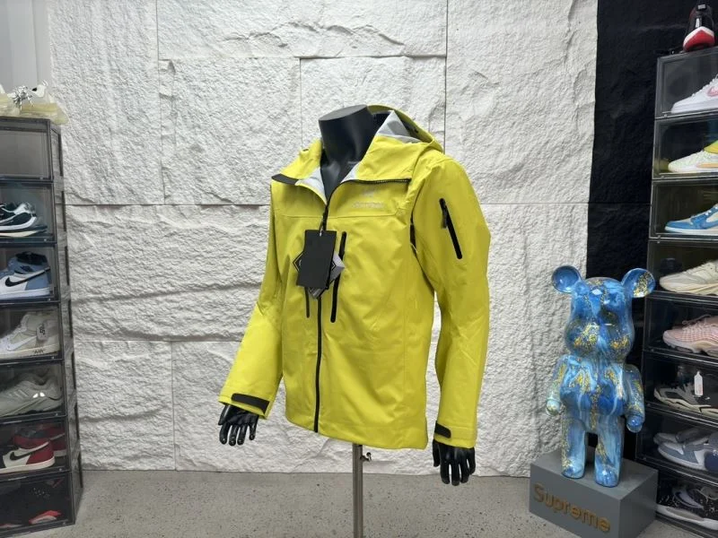 Colorful Arcteryx Outwear 163348