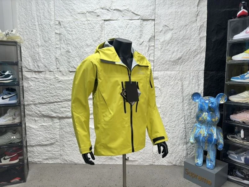 Colorful Arcteryx Outwear 163348