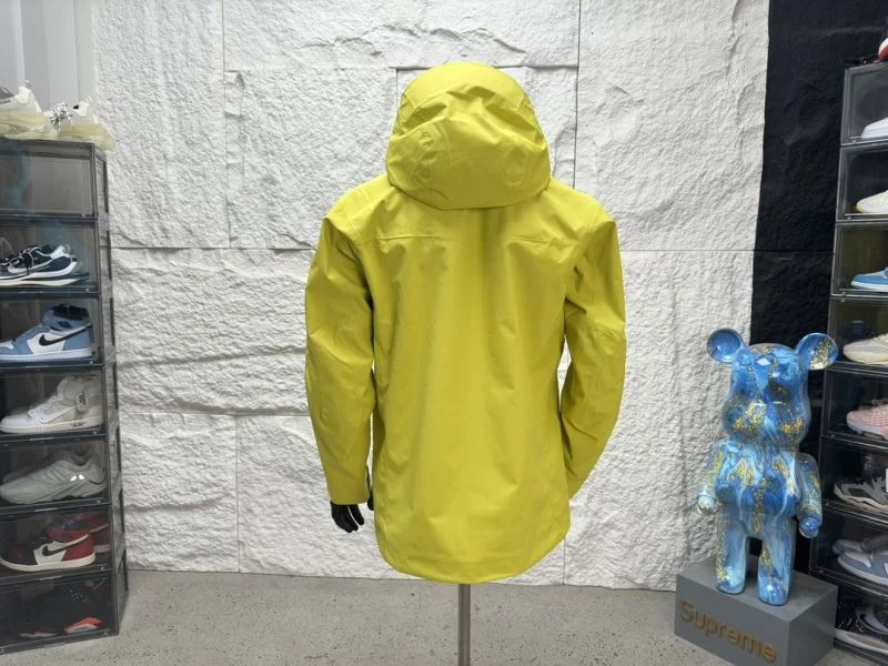 Colorful Arcteryx Outwear 163348