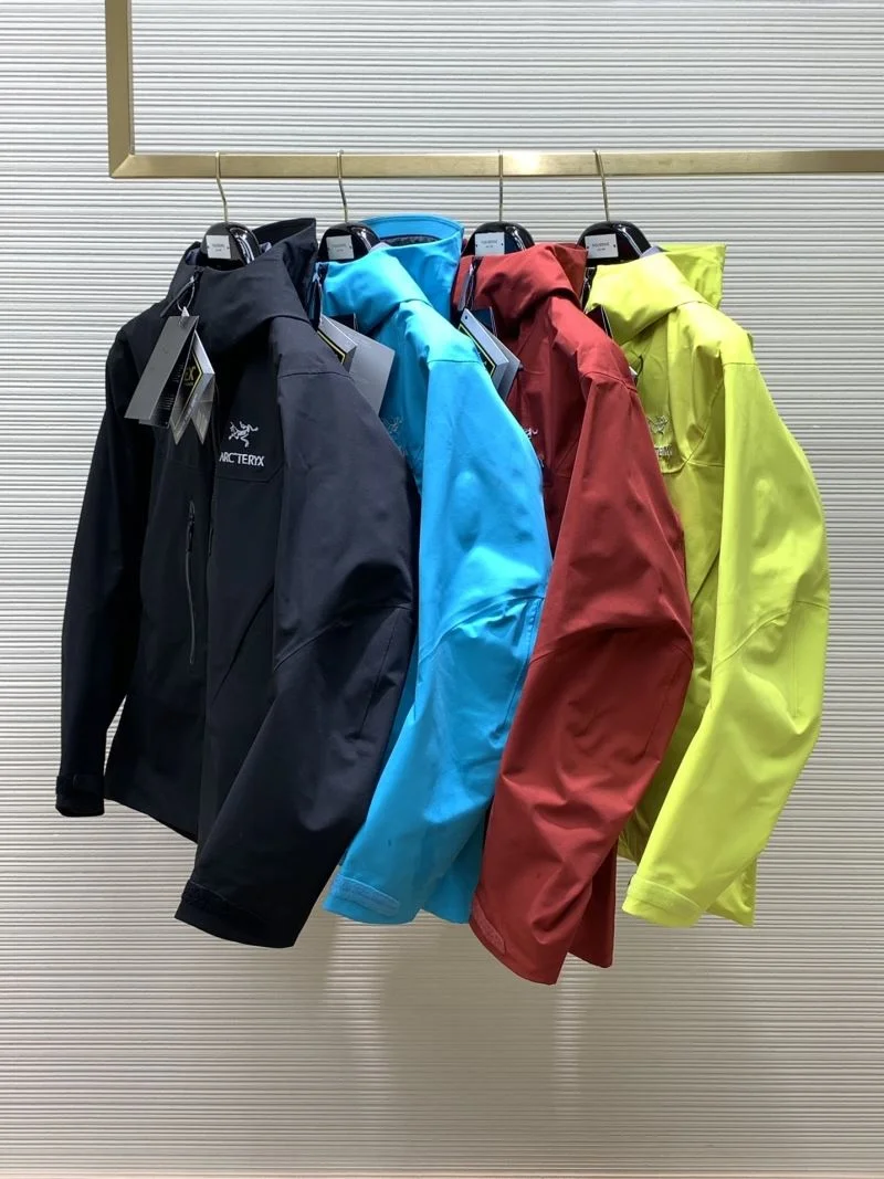 Arcteryx Outwear TravelReady 163408