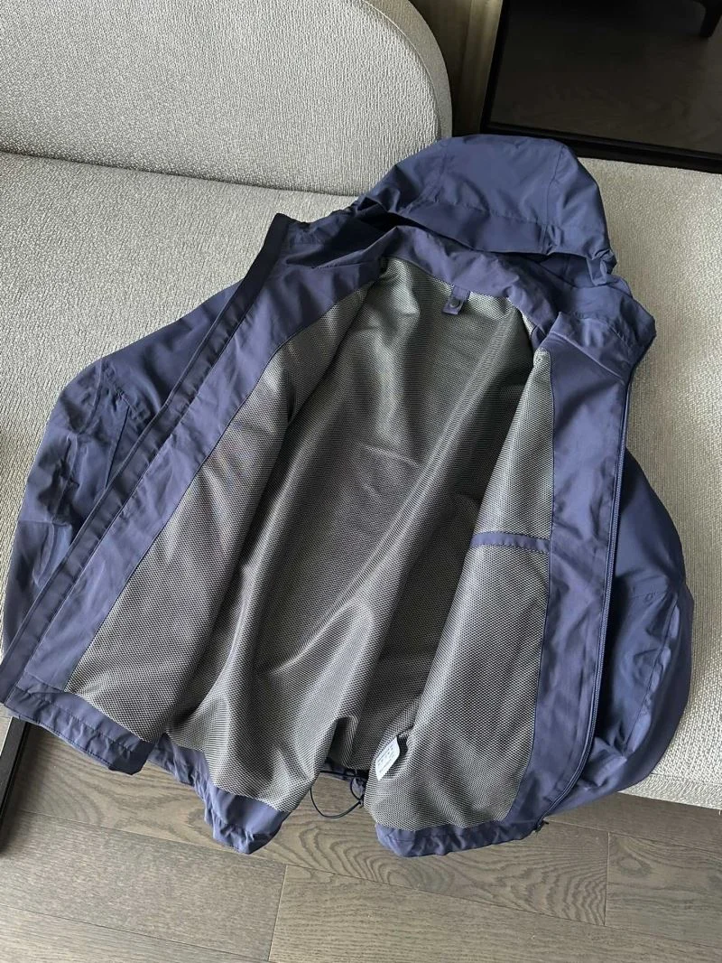 Stylish Arcteryx Outwear 163344