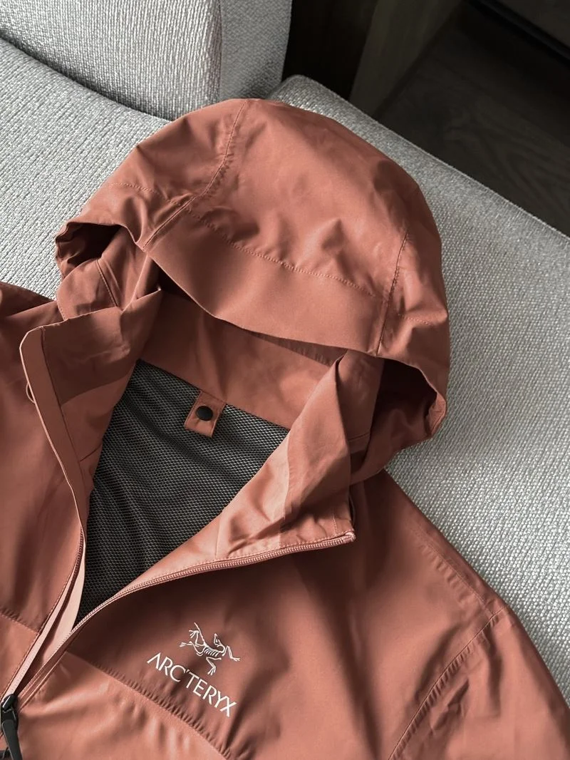 Sporty Arcteryx Outwear 163346