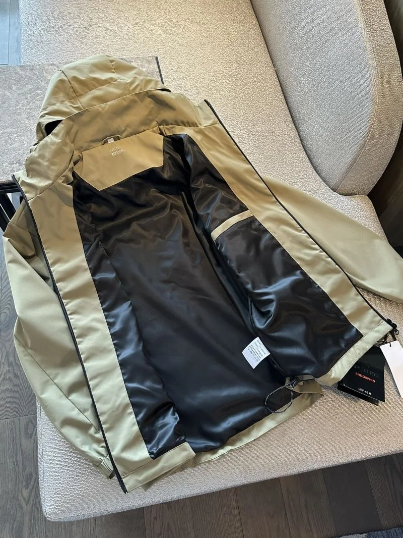 Arcteryx Outwear Reliable 163369