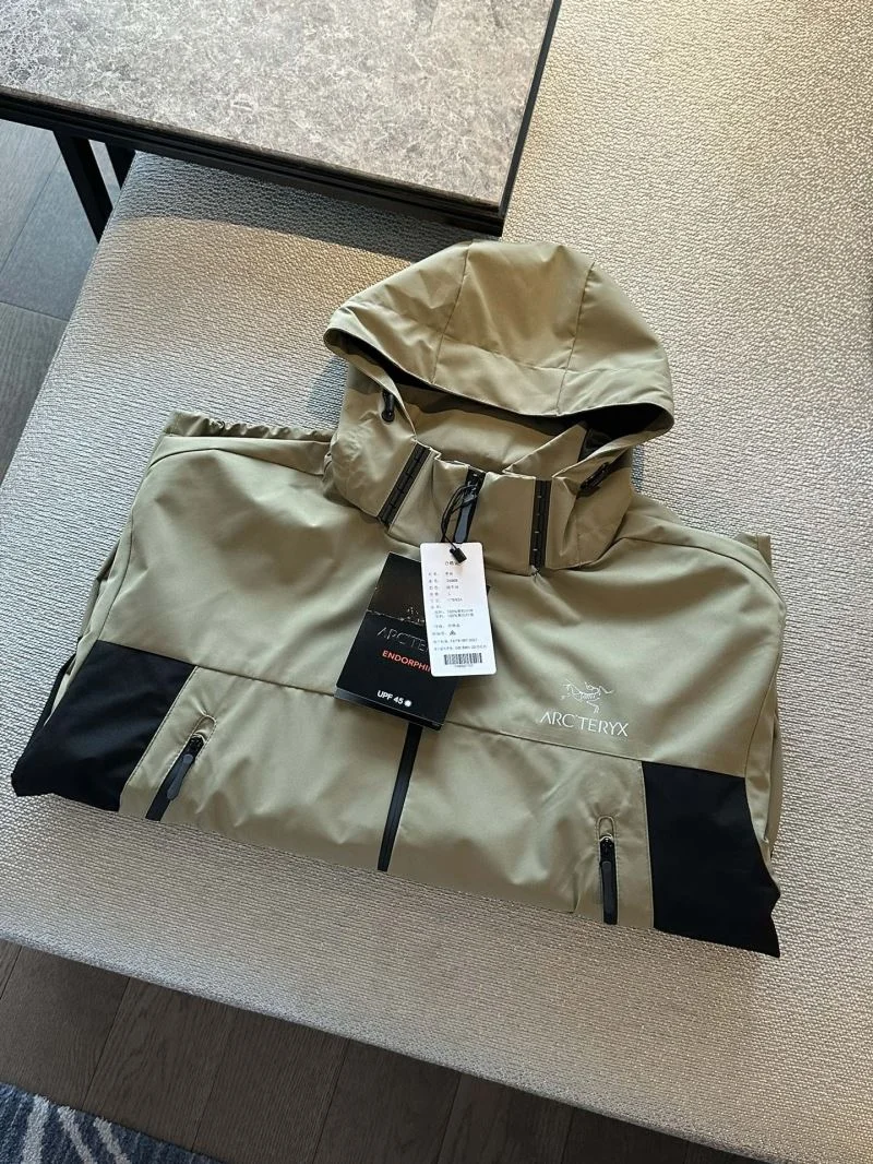 Arcteryx Outwear Reliable 163369