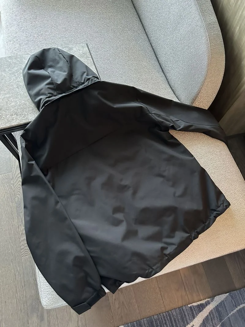 Arcteryx Outwear Neat 163342