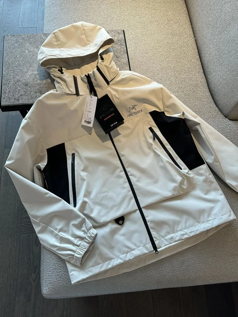 Breathable Arcteryx Outwear 163335