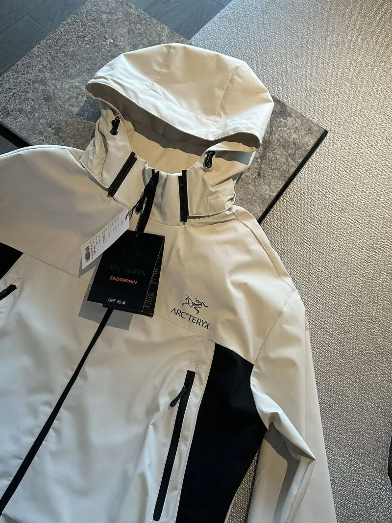 Breathable Arcteryx Outwear 163335