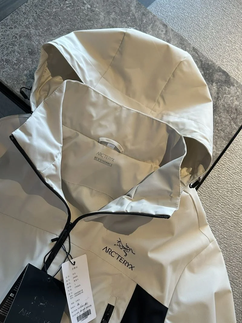 Breathable Arcteryx Outwear 163335