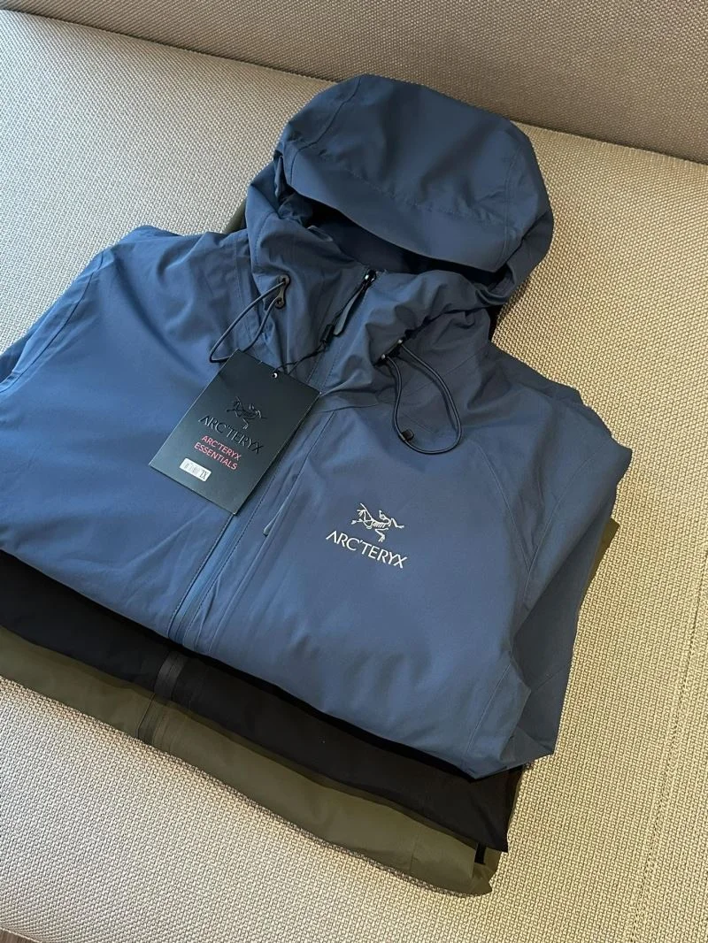 Arcteryx Outwear Comfortable 163330