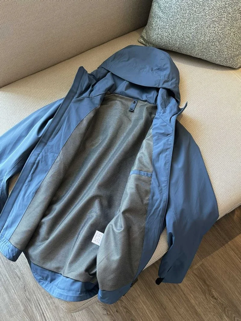 Arcteryx Outwear Comfortable 163330